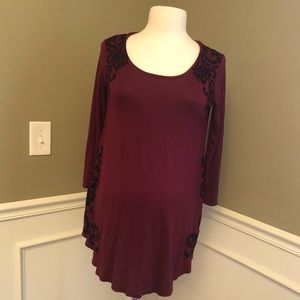 Jessica Simpson Maternity Tunic Top